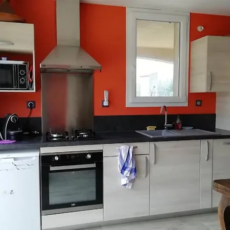 Apartment 2 Pieces Sur Jardin En Pic Saint-loup *