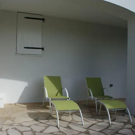2 Pieces Sur Jardin En Pic Saint-loup شقة *