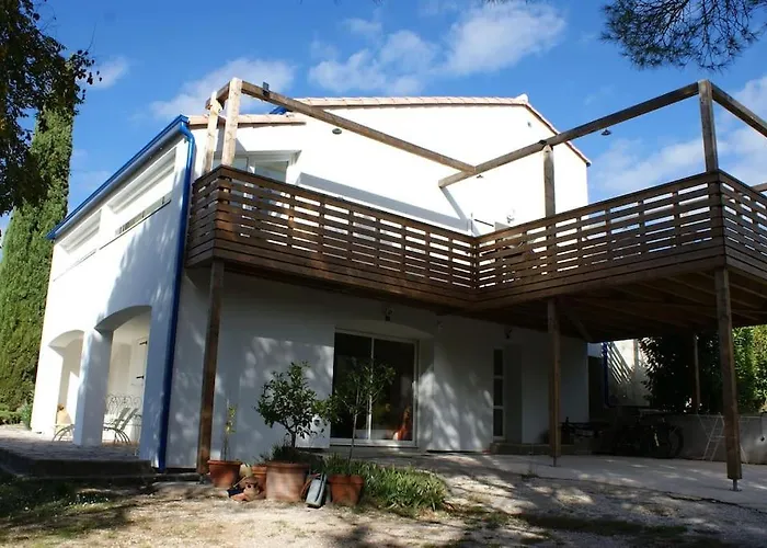 2 Pieces Sur Jardin En Pic Saint-loup Apartment Valflaunes